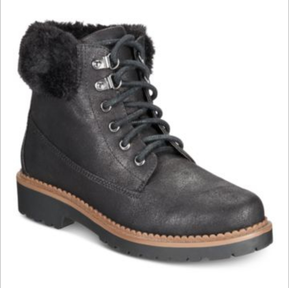 Esprit Chelsea Memory-Foam Cold-Weather Lace-up Boots.